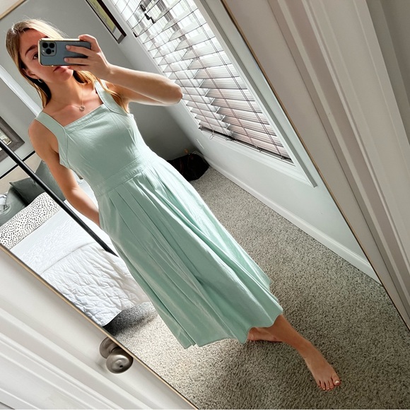 Universal Thread Dresses & Skirts - Universal Thread size 4. Sea foam green
